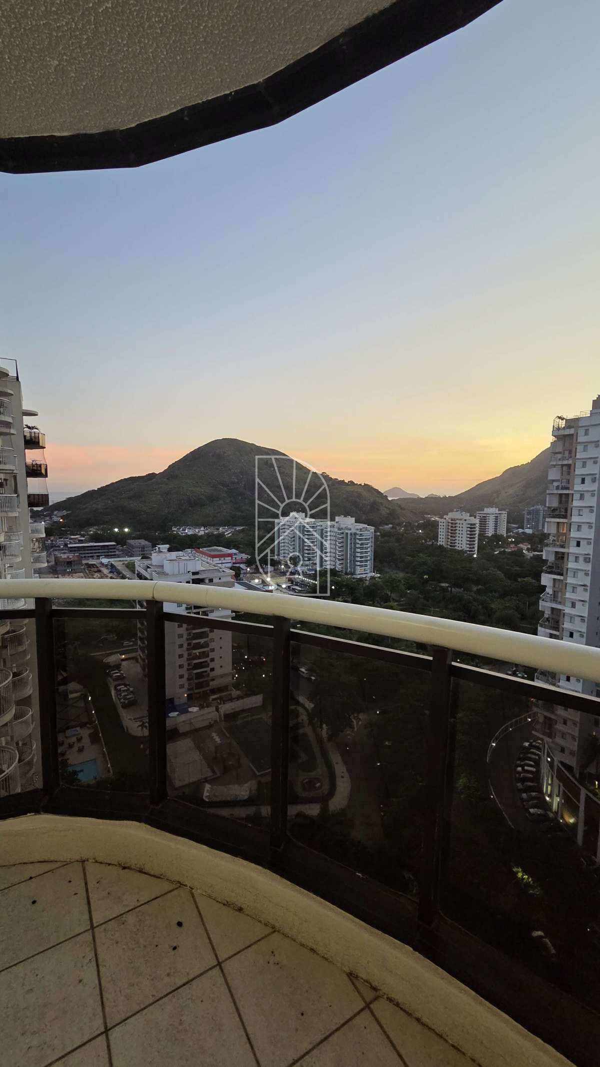 Apartamento 3 Quartos em Barra Bonita – Andar Alto, Varandão e Vista Mar Lateral | Recreio - Márcia Nascimento Imóveis