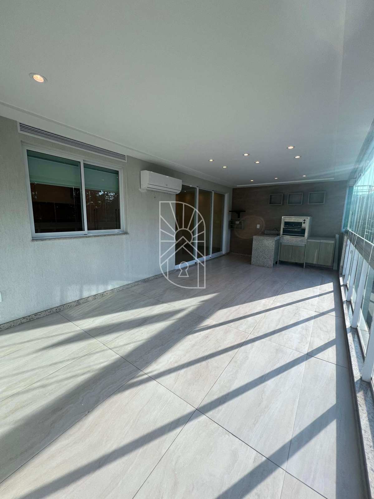 Apartamento à venda em Rio de Janeiro, Recreio dos Bandeirantes, com 3 quartos, 129m² - Márcia Nascimento Imóveis