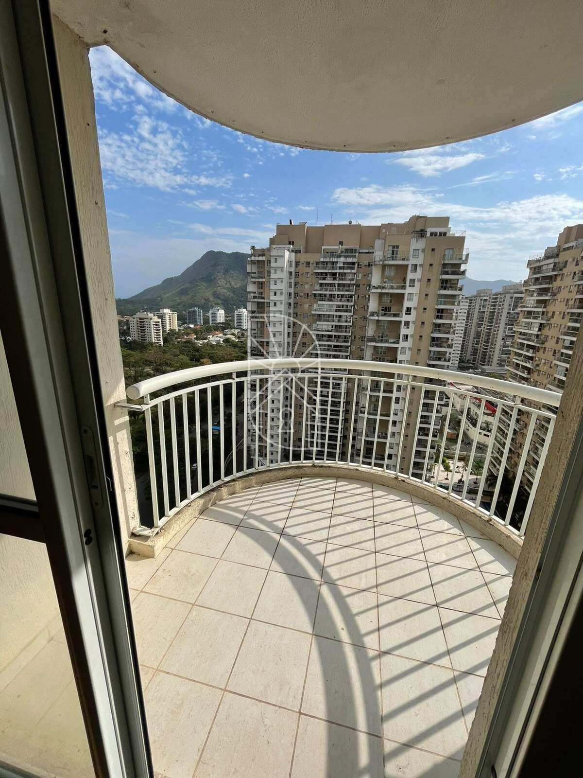 Apartamento à venda, no Jardim do Alto em Rio de Janeiro, Recreio dos Bandeirantes, com 2 quartos, 67m² - Márcia Nascimento Imóveis