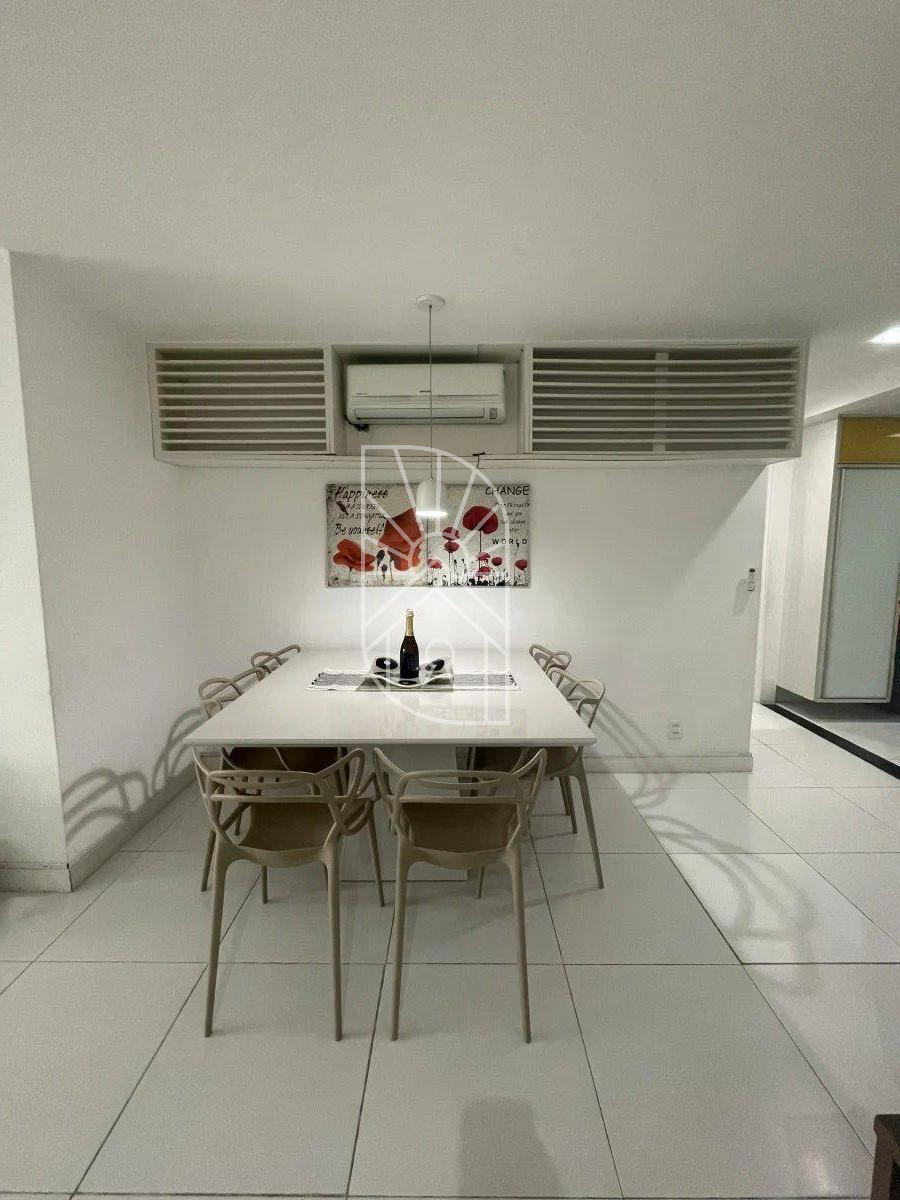 Apartamento de luxo em frente à praia do Recreio - Márcia Nascimento Imóveis