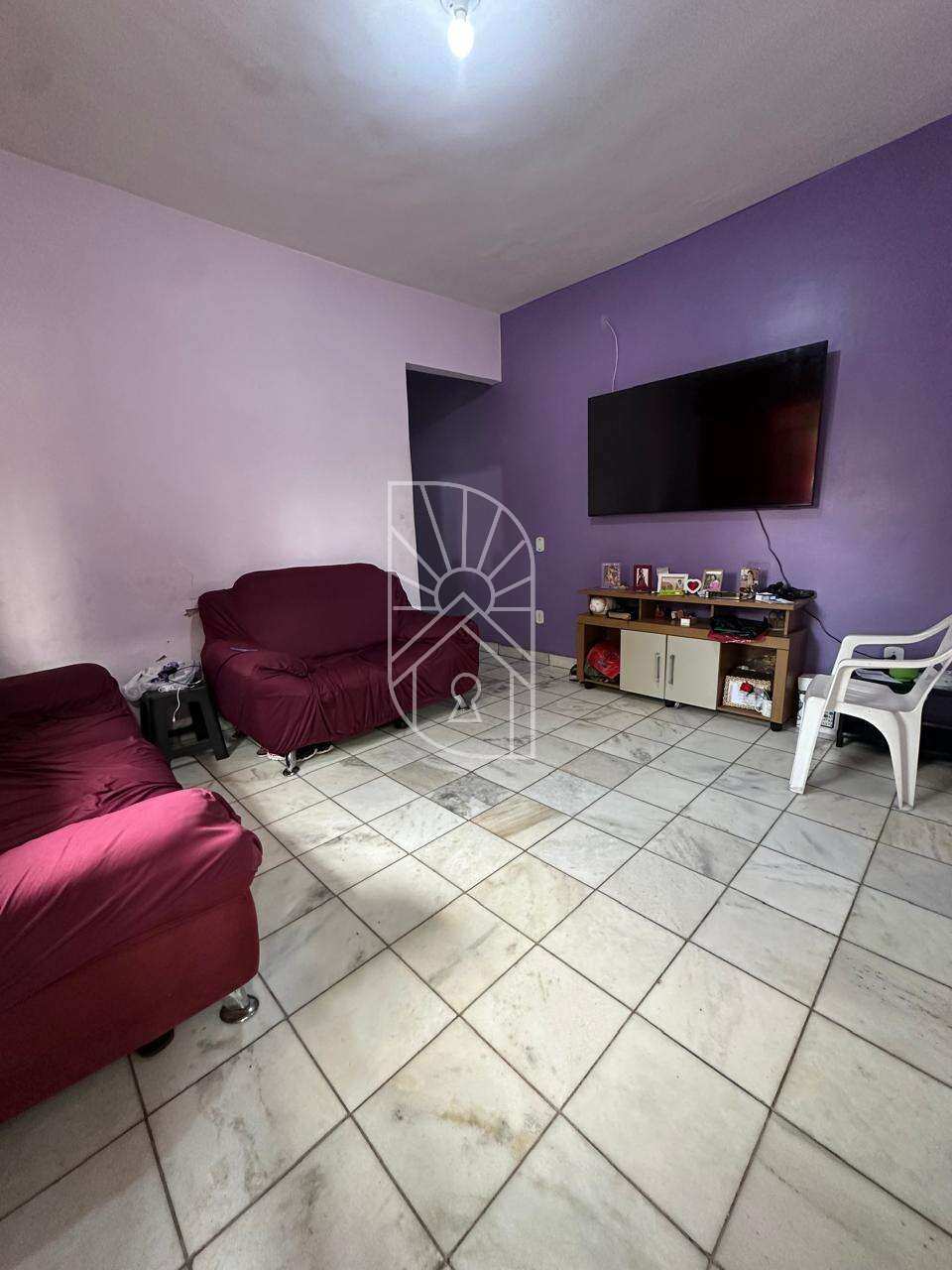 Casa à venda em Duque de Caxias, Graças, com 2 quartos, 200m² - Márcia Nascimento Imóveis