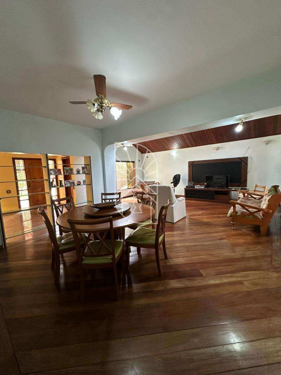 Casa de condomínio à venda em Rio de Janeiro, Recreio dos Bandeirantes, com 5 quartos, 570m² - Márcia Nascimento Imóveis