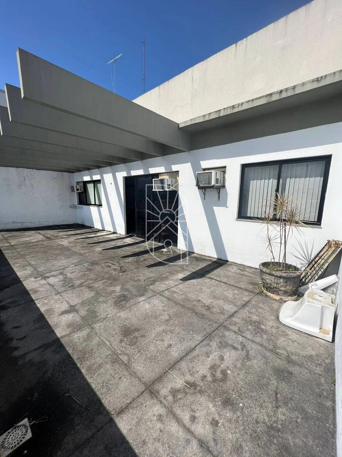 Cobertura comercial na Avenida das Américas - Recreio dos Bandeirantes - Márcia Nascimento Imóveis