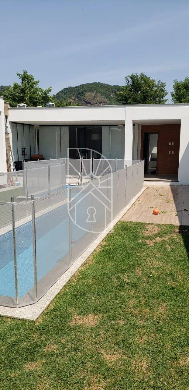 Excelente casa no Itanhangá - Márcia Nascimento Imóveis