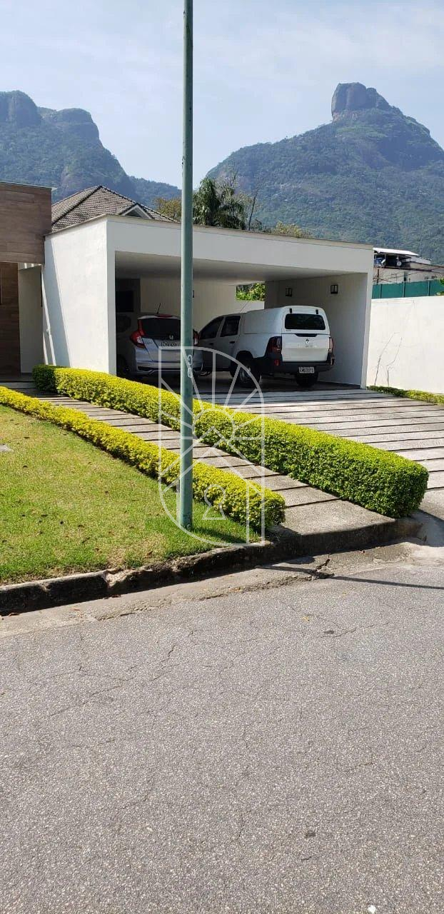 Excelente casa no Itanhangá - Márcia Nascimento Imóveis