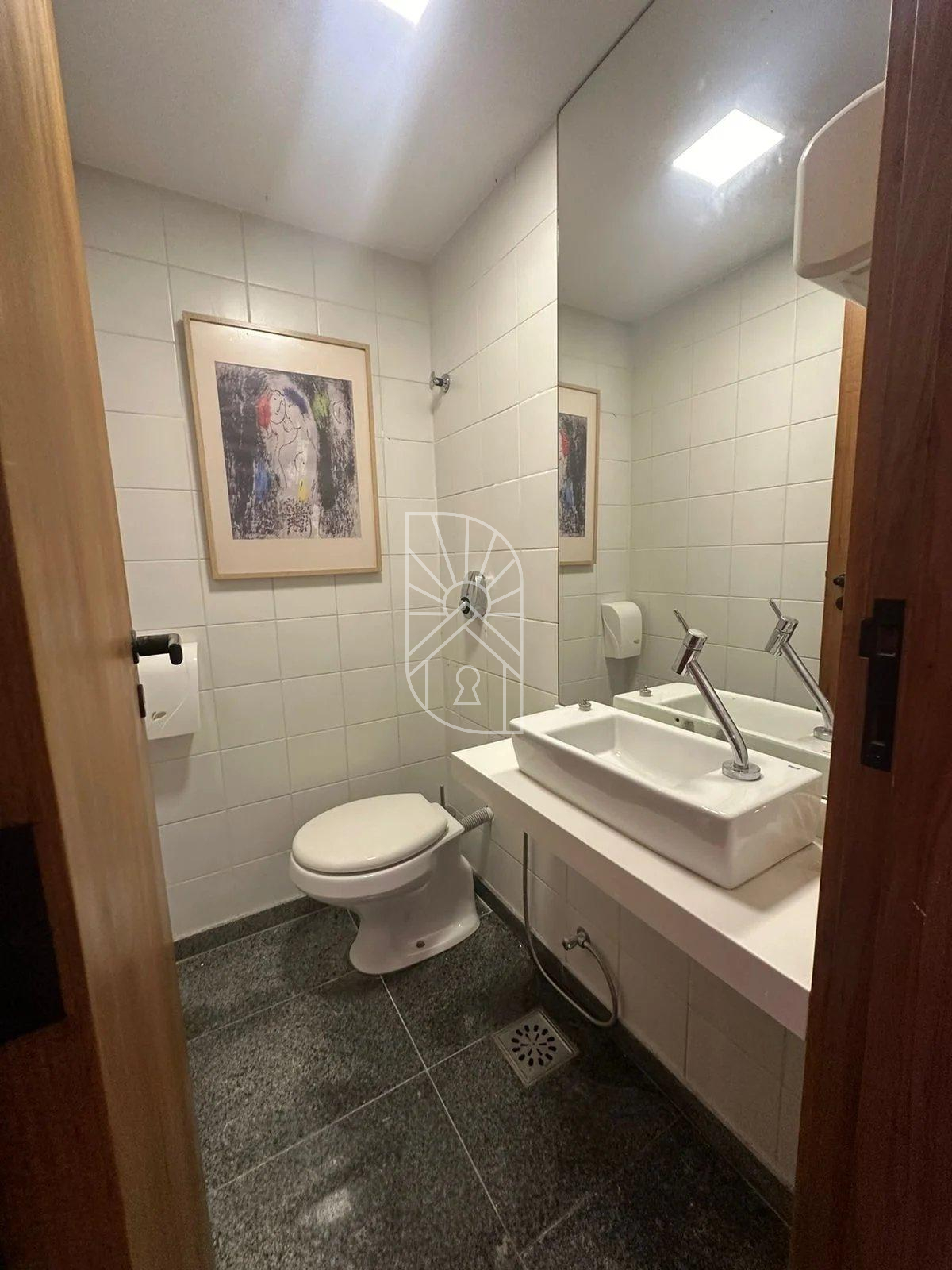 Oportunidade de sala comercial para investidor no Recreio - Márcia Nascimento Imóveis